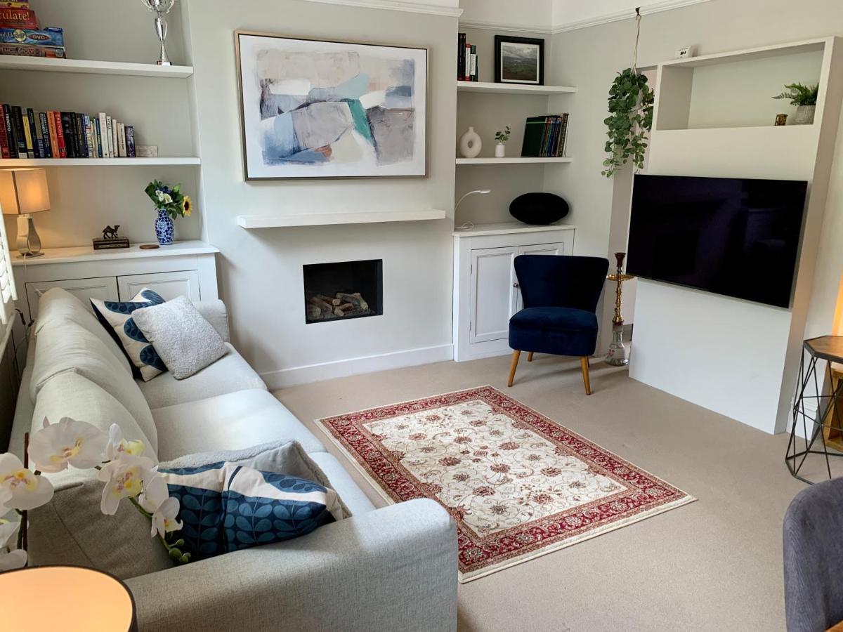 Lovely Newly Refurbished Apartment In Battersea لندن المظهر الخارجي الصورة